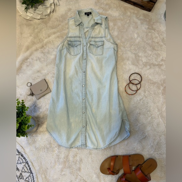 j is for justify Dresses & Skirts - Denim-look dress or tunic, J is for Justify, size medium